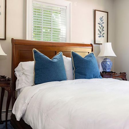 The Villa Bed And Breakfast Westerly Exterior foto